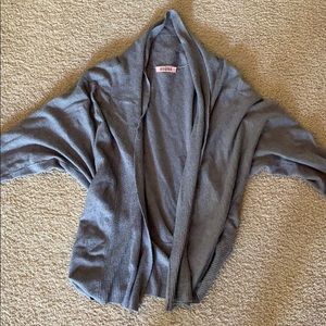 Grey cardigan
